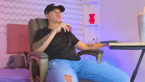 NOAH  online show from 11, 1, 2025