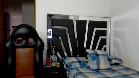 Noah Harris01 online show from 14, 1, 2026