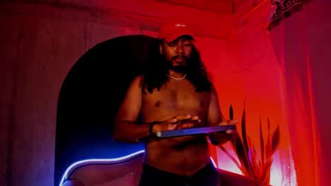 Snapshot of noah_jones__ chatting on 11, 12, 2024 Noah online show from 11, 12, 2024