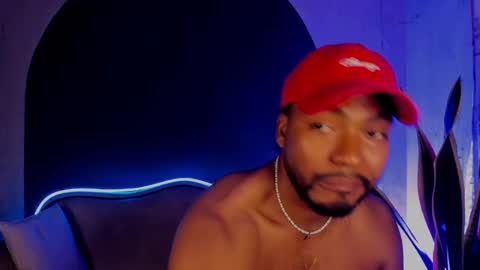 Snapshot of noah_jones__ chatting on 1, 3, 2025 Noah online show from 1, 3, 2025