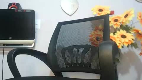 Noah Millers online show from 12, 1, 2025