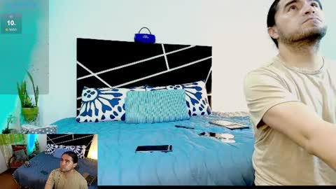 Snapshot of noah_n_luxxy chatting on 19, 6, 2026 Noah and Luxy online show from 19, 6, 2026