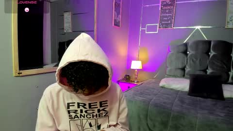 noah_smith04 online show from 10, 11, 2025