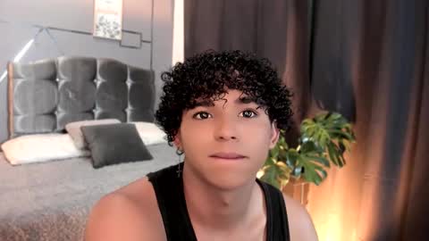 noah_smith04 online show from 19, 11, 2025