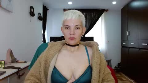 Snapshot of noahakeew chatting on 17, 2, 2026 Noah online show from 17, 2, 2026