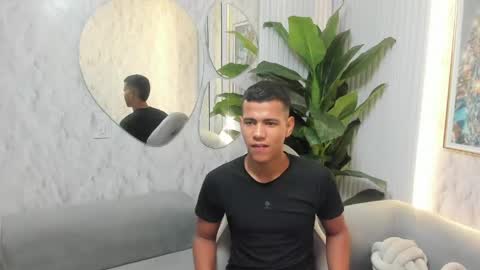 Snapshot of noahdark_ chatting on 16, 4, 2026 NOAH online show from 16, 4, 2026