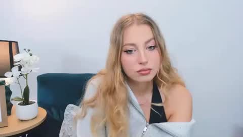noahpretty online show from 23, 9, 2025