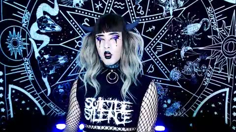 caroline online show from 14, 11, 2025