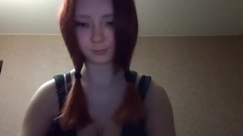 Snapshot of noemileclerc chatting on 3, 4, 2026 Lisa online show from 3, 4, 2026