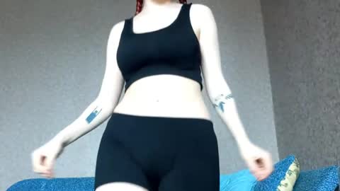 Snapshot of noemileclerc chatting on 13, 4, 2026 Lisa online show from 13, 4, 2026