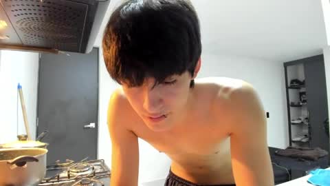 noha_xxx09 online show from 18, 4, 2026