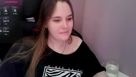 noir_ember_ online show from 21, 3, 2026