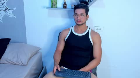 Im Nolan  online show from 31, 5, 2026