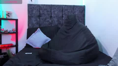 Nolan  online show from 17, 4, 2026