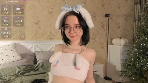 Nora Failure online show from 22, 12, 2024