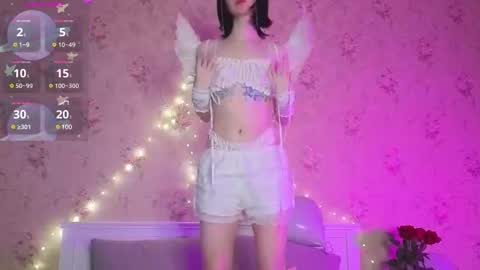 Nora Failure online show from 14, 2, 2025