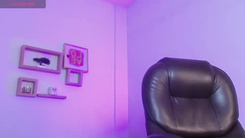 Nora online show from 28, 1, 2025