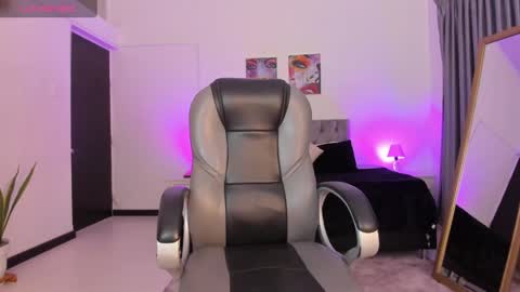 Nora online show from 11, 3, 2025