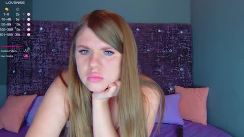 Nora online show from 26, 12, 2024