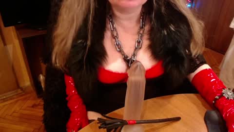Snapshot of norma_gin chatting on 7, 1, 2025 miss Tress online show from 7, 1, 2025