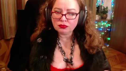 Snapshot of norma_gin chatting on 17, 10, 2025 miss Tress online show from 17, 10, 2025