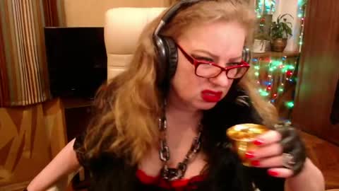 miss Tress online show from 3, 5, 2026