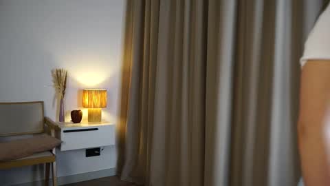 Lina online show from 25, 11, 2025