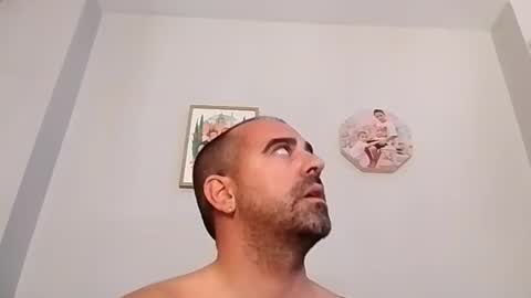 NORMALITO online show from 22, 9, 2025