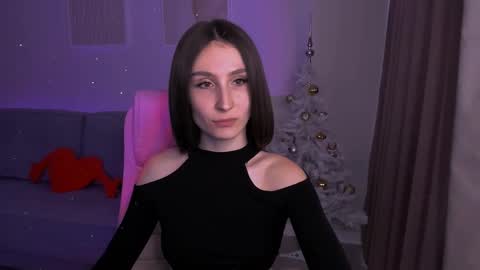 Hazel online show from 25, 1, 2025