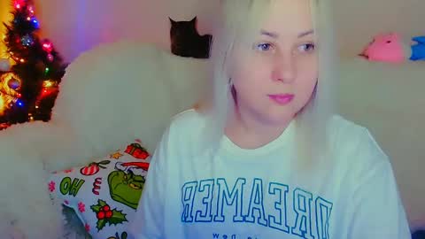 hi glad to chat online show from 23, 12, 2024