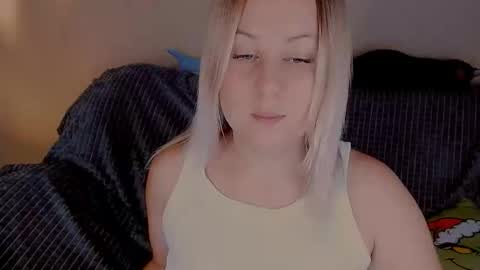 hi glad to chat online show from 25, 9, 2025