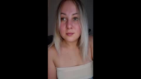 hi glad to chat online show from 26, 9, 2025