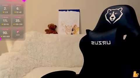 hi glad to chat online show from 18, 11, 2025