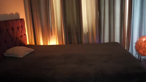 Snapshot of notamericanpie23 chatting on 11, 4, 2026 Tina online show from 11, 4, 2026