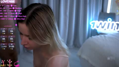 Anna   Check my Bio   Help me to reach 300 thumbs up  online show from 4, 1, 2025