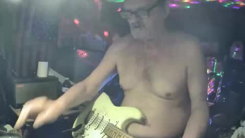 notflamingfart online show from 22, 2, 2026