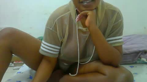 Snapshot of notoy1 chatting on 9, 11, 2025 notoy1 online show from 9, 11, 2025