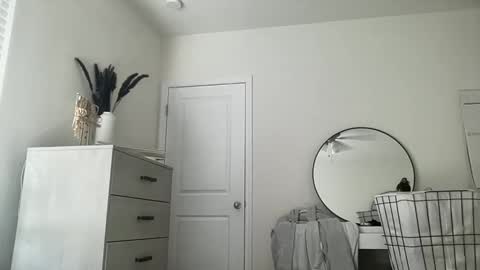 Snapshot of notsosweet21 chatting on 17, 2, 2026 nellyxoxo online show from 17, 2, 2026