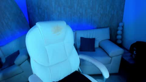 nova online show from 10, 9, 2025