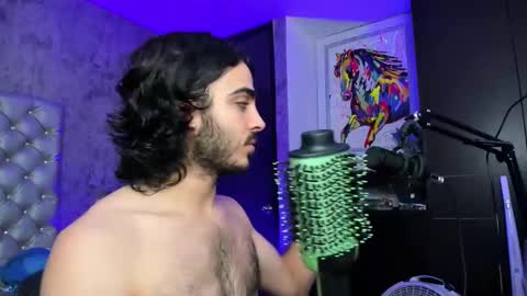 Snapshot of novacry chatting on 24, 2, 2025 Nova online show from 24, 2, 2025