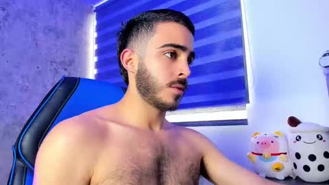 Snapshot of novacry chatting on 16, 10, 2025 Nova online show from 16, 10, 2025