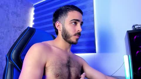 Snapshot of novacry chatting on 23, 10, 2025 Nova online show from 23, 10, 2025