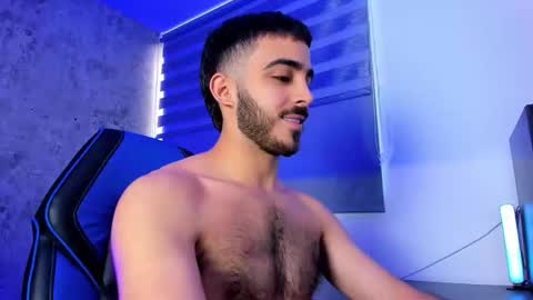 Snapshot of novacry chatting on 31, 10, 2025 Nova online show from 31, 10, 2025