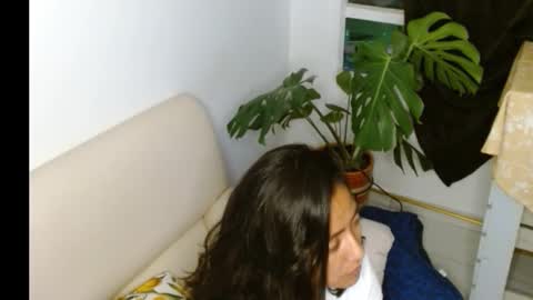 Snapshot of novaperotti chatting on 25, 10, 2025 novaperotti online show from 25, 10, 2025