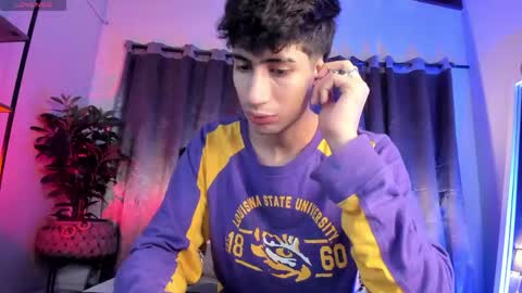 Nova online show from 19, 4, 2026