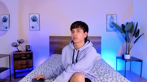 NovayBrian online show from 3, 12, 2025