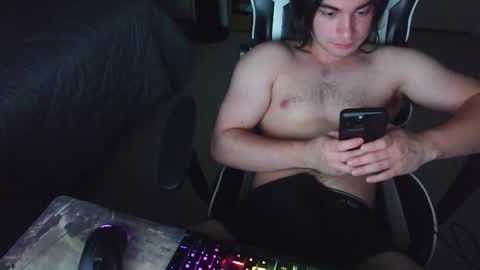 nsfwlogan50 online show from 25, 4, 2026