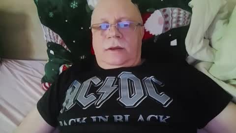 nukiss online show from 16, 4, 2026