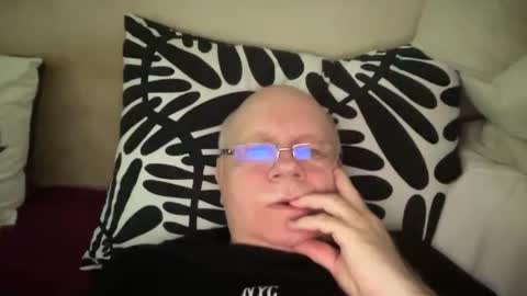 nukiss online show from 7, 5, 2026