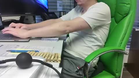 Snapshot of numlove chatting on 30, 7, 2026 Slave for Mistress and Master online show from 30, 7, 2026